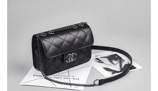Luxury Quilted Leather Crossbody Bag – Premium Imported Collection - Image 4