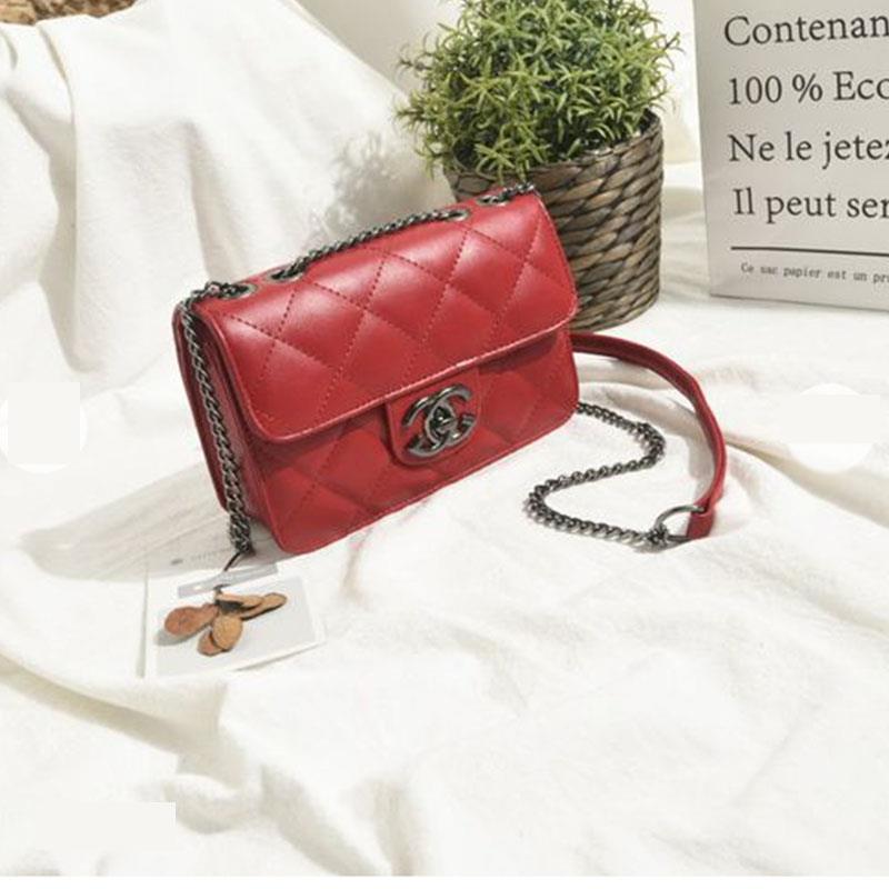 Luxury Quilted Leather Crossbody Bag – Premium Imported Collection - Image 2