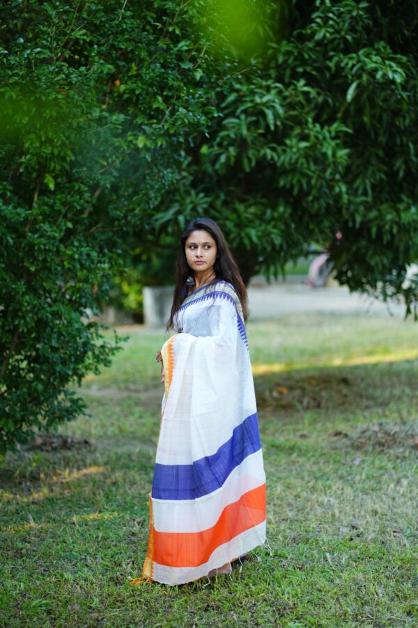 Trendy White Checkered Tangail Silk (সিল্ক) - Image 4